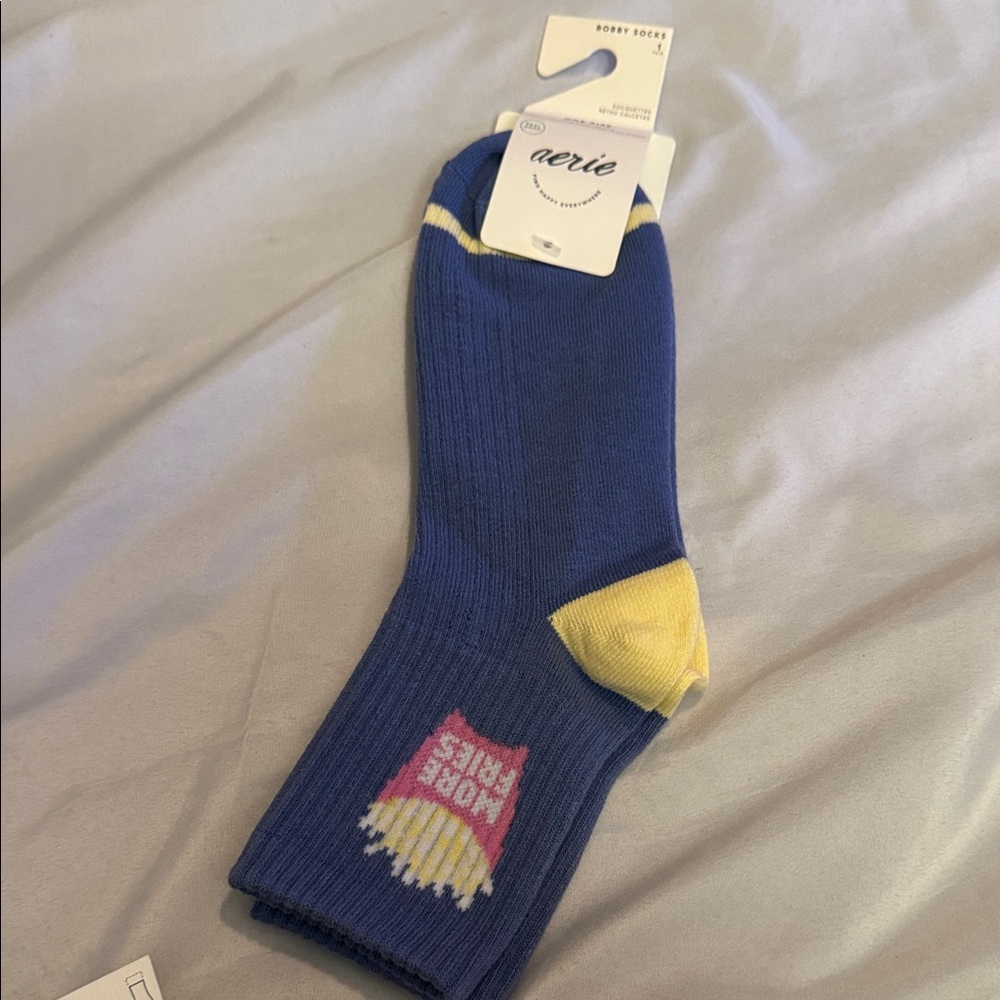 Aerie Men's Blue and Yellow Casual Socks